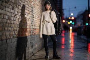 15 Dr Martens Outfits with Sweaters and Cardigans for Cozy Days: Cozy Fits You’Ll Love